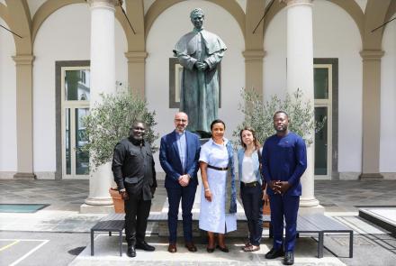 Ambasciatrice Ghana e foto di gruppo